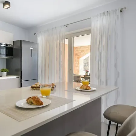 Вилла Grande Jursici