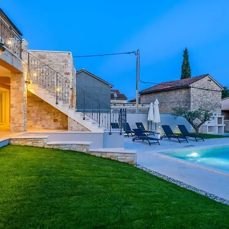 Grande Villa Juršići