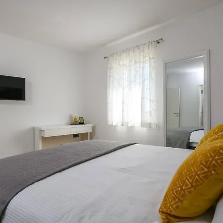 Vila Grande Jursici