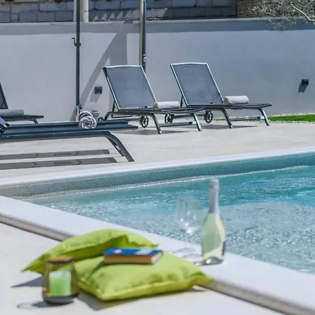 Villa Grande *